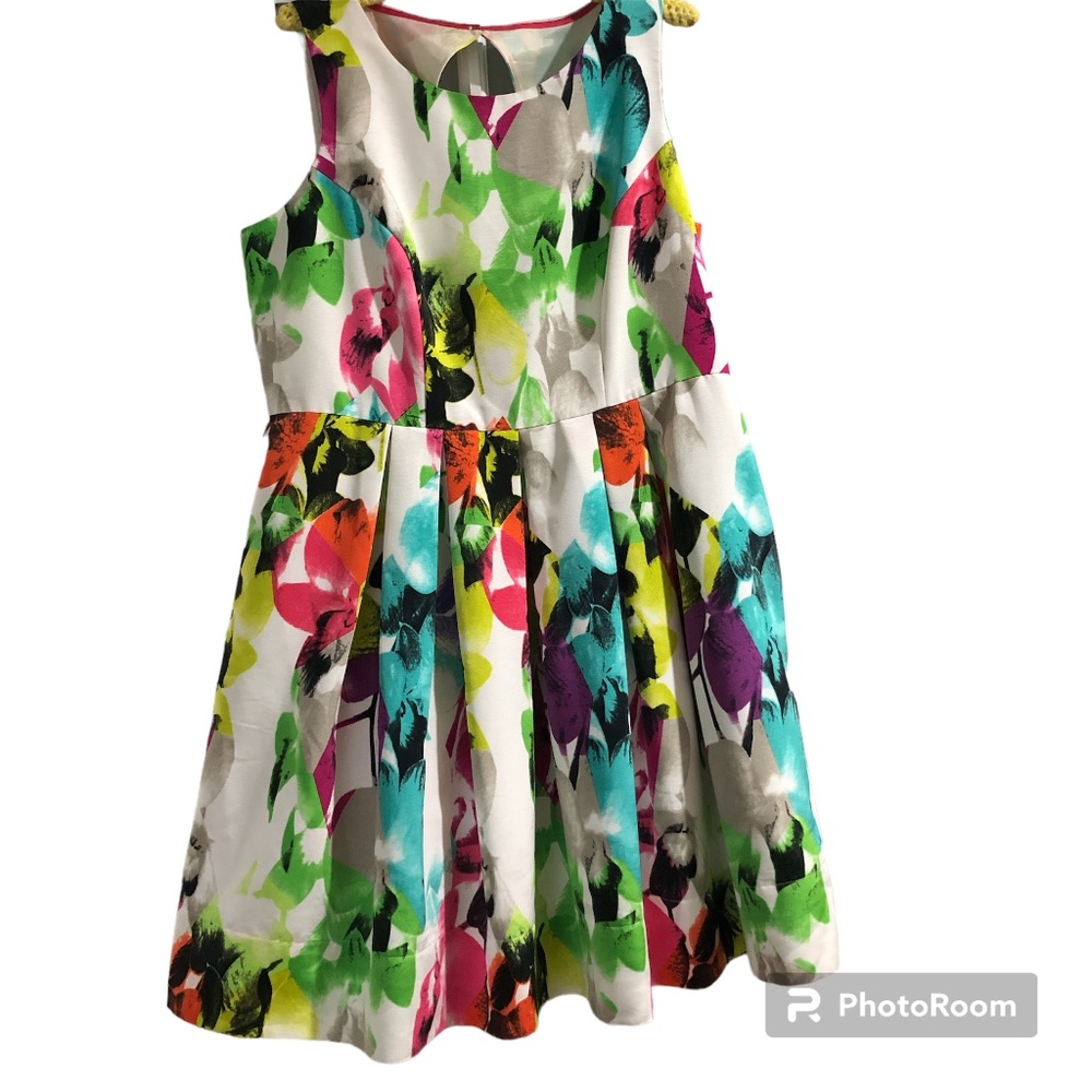 ELIZA J Floral Sleeveless Dress Cut out Back Pleated